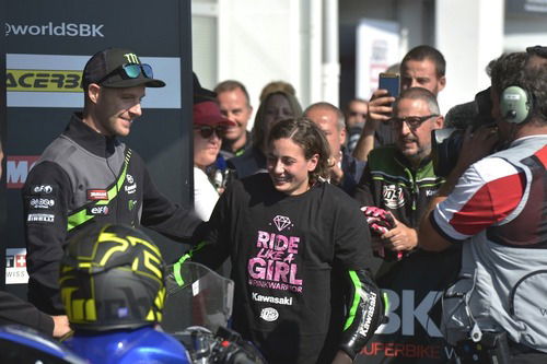 Ana Carrasco, la prima campionessa del motociclismo (3)