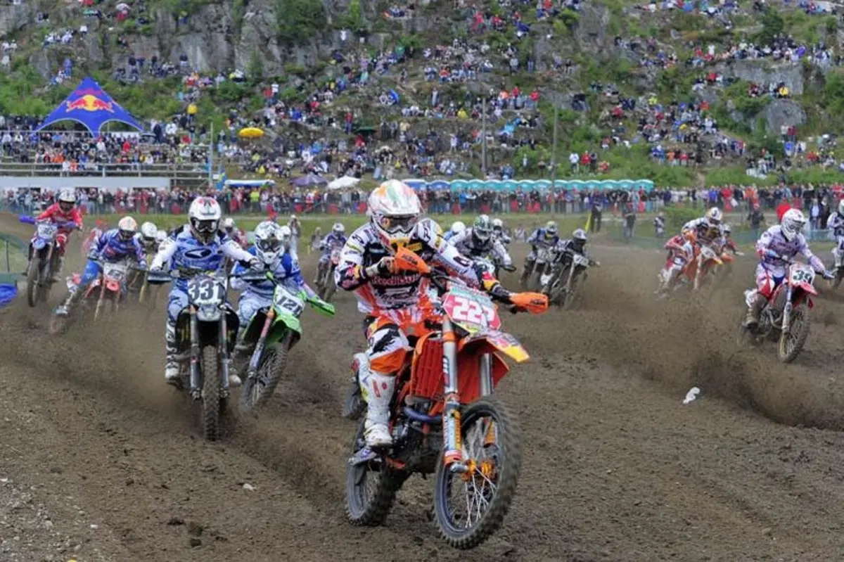 Bis di Cairoli, prima vittoria per Frossard (8)