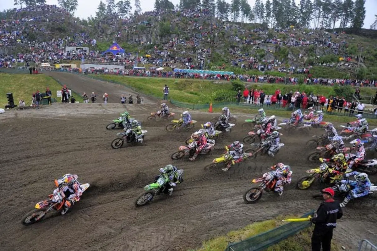 Bis di Cairoli, prima vittoria per Frossard (9)