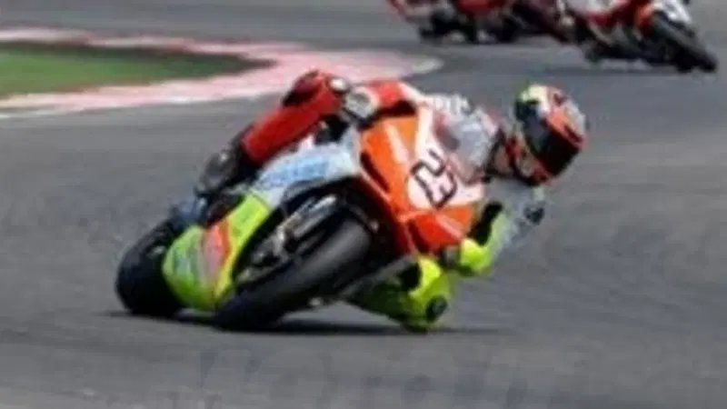 CIV. Sandi porta al successo l'Aprilia RSV4 a Misano