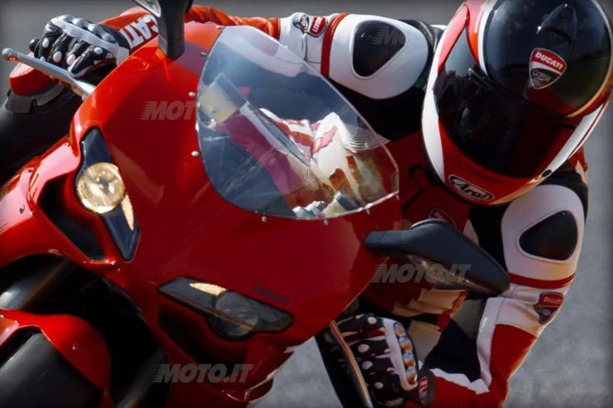 Presentata la Ducati 848 versione Evo (14)