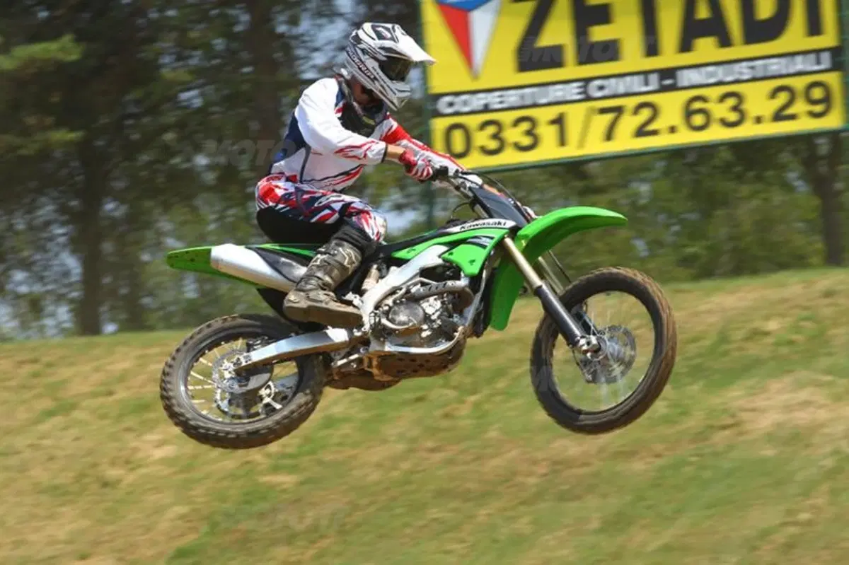 Kawasaki KX 250 F  (10)