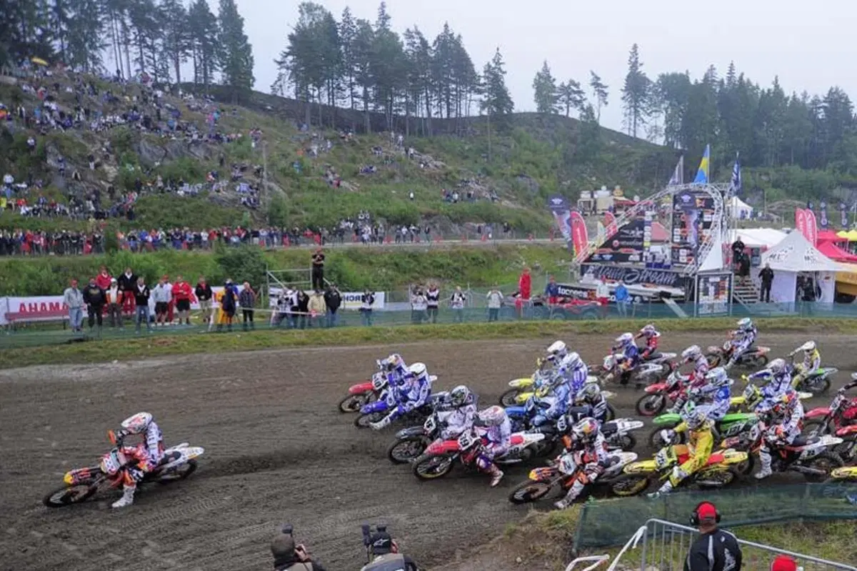Le fotografie più spettacolari del GP di Svezia (14)