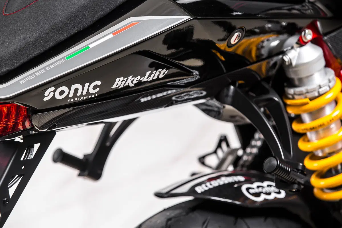 Energica Ego Ego Sport Black (2019) (7)