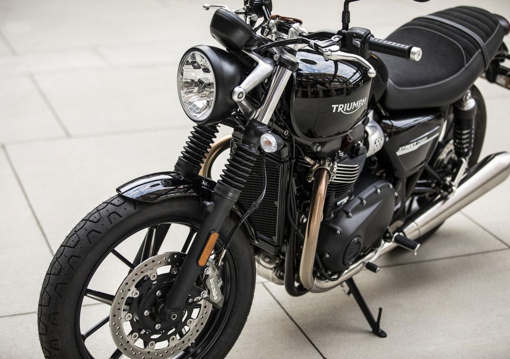 Triumph Street Twin 900 (2019 - 20) (5)