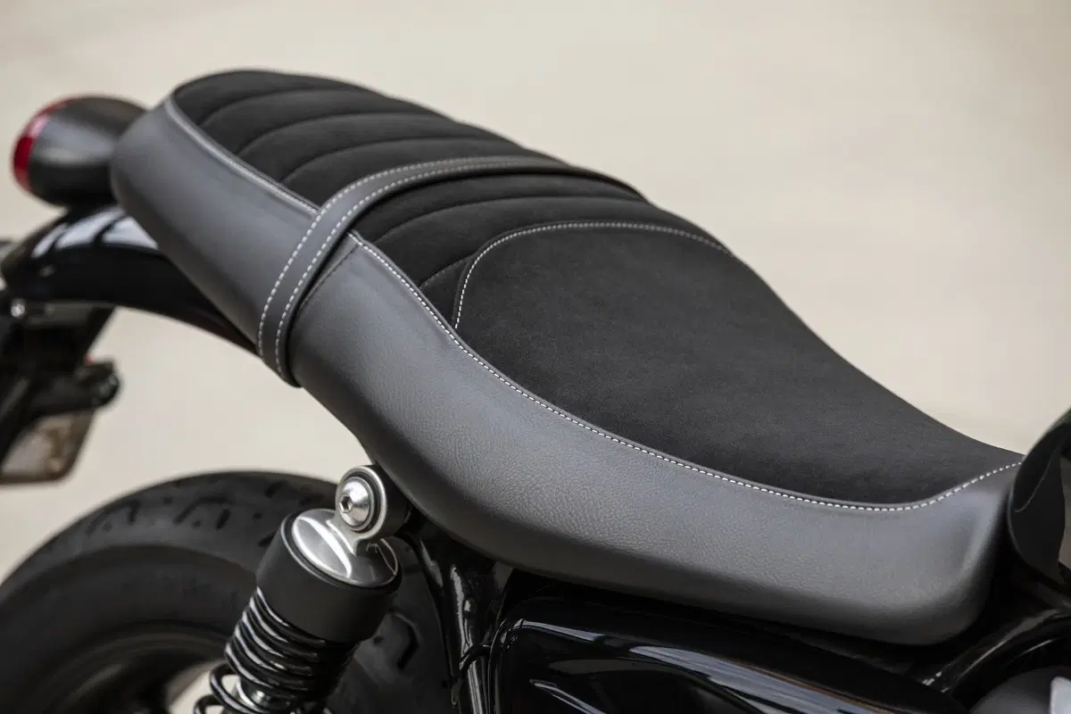 Triumph Street Twin Street Twin 900 (2019 - 20) (10)