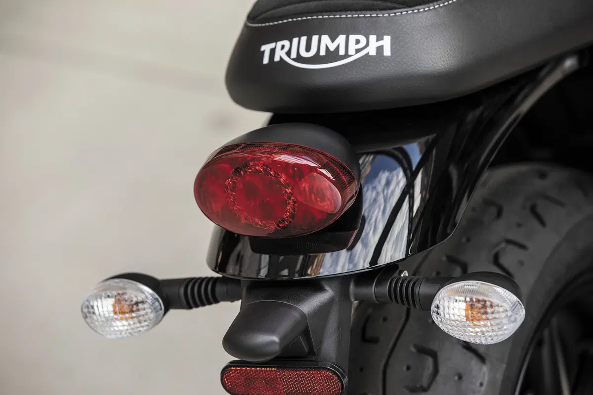 Triumph Street Twin Street Twin 900 (2019 - 20) (15)