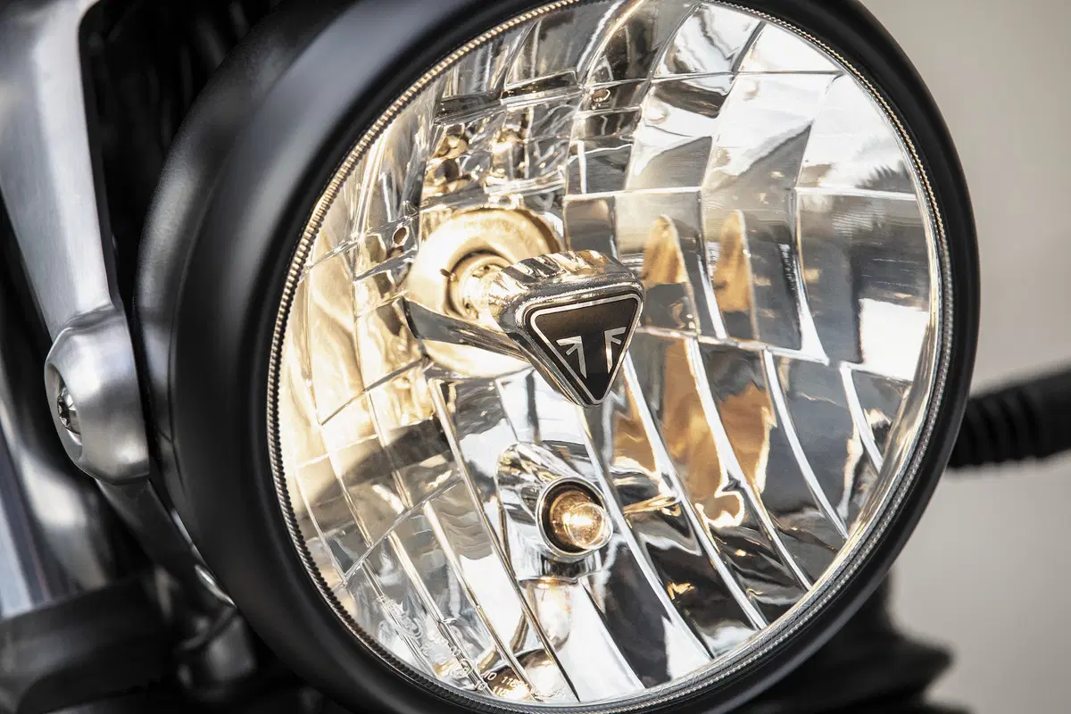 Triumph Street Twin Street Twin 900 (2019 - 20) (16)