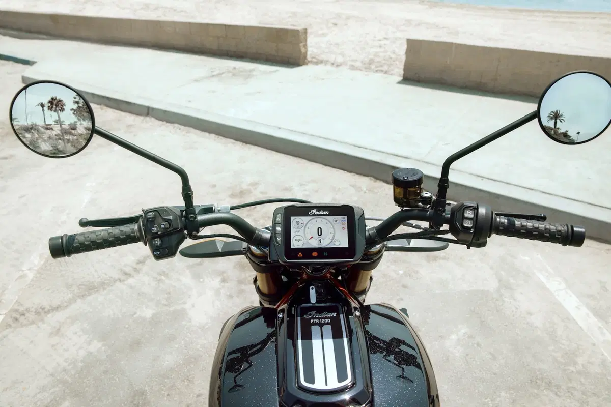 Indian FTR 1200 e FTR 1200 S: l’attesa è finita a Intermot (19)