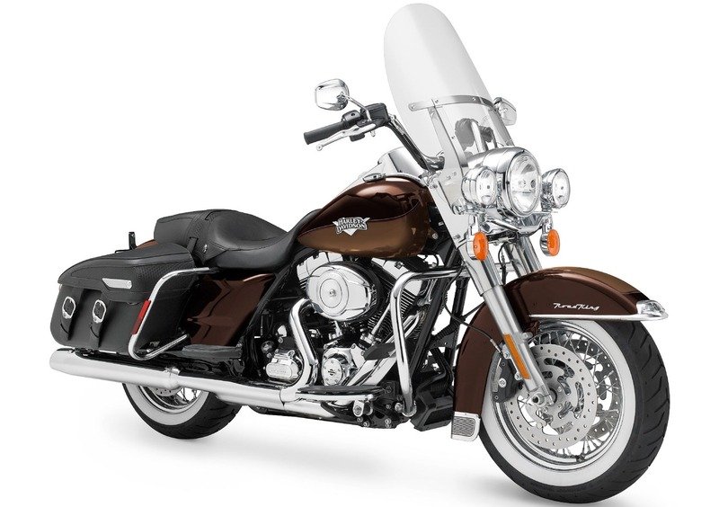 Harley-Davidson Touring 1584 Road King Classic (2007 - 11) - FLHRCI