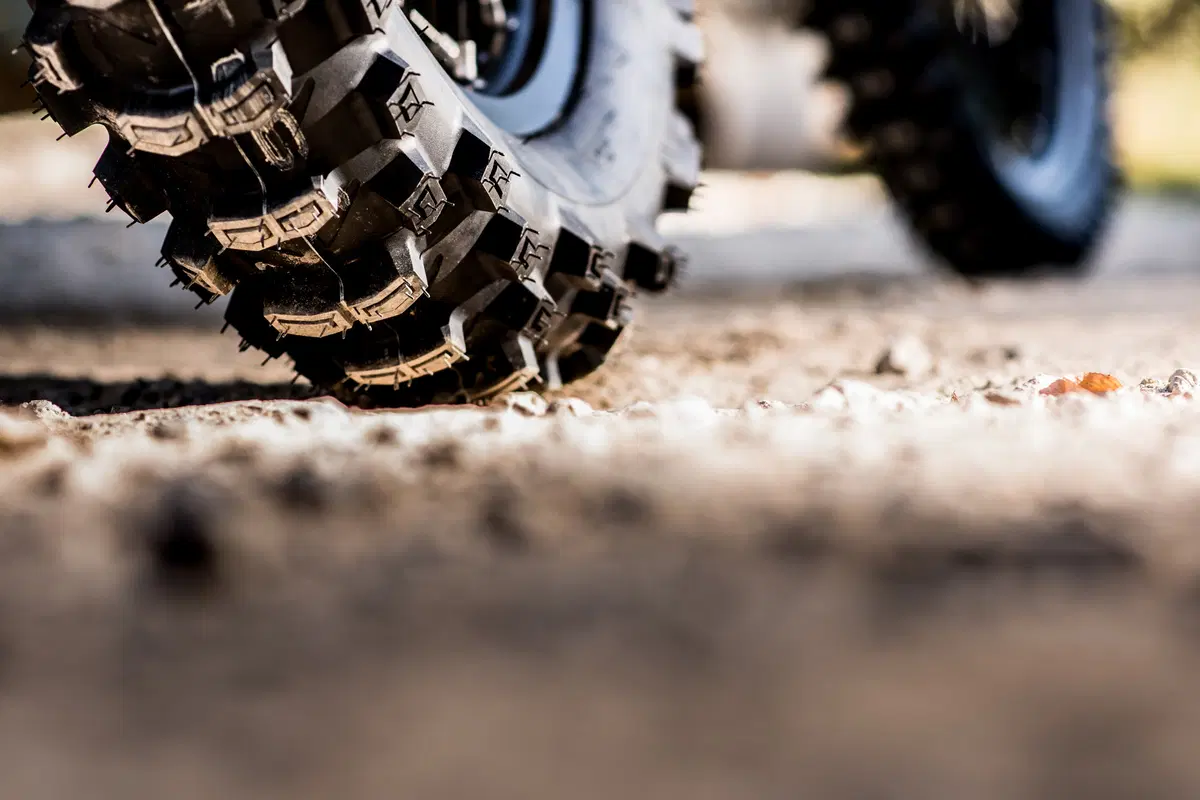 Bridgestone a Intermot con quattro nuovi pneumatici (3)