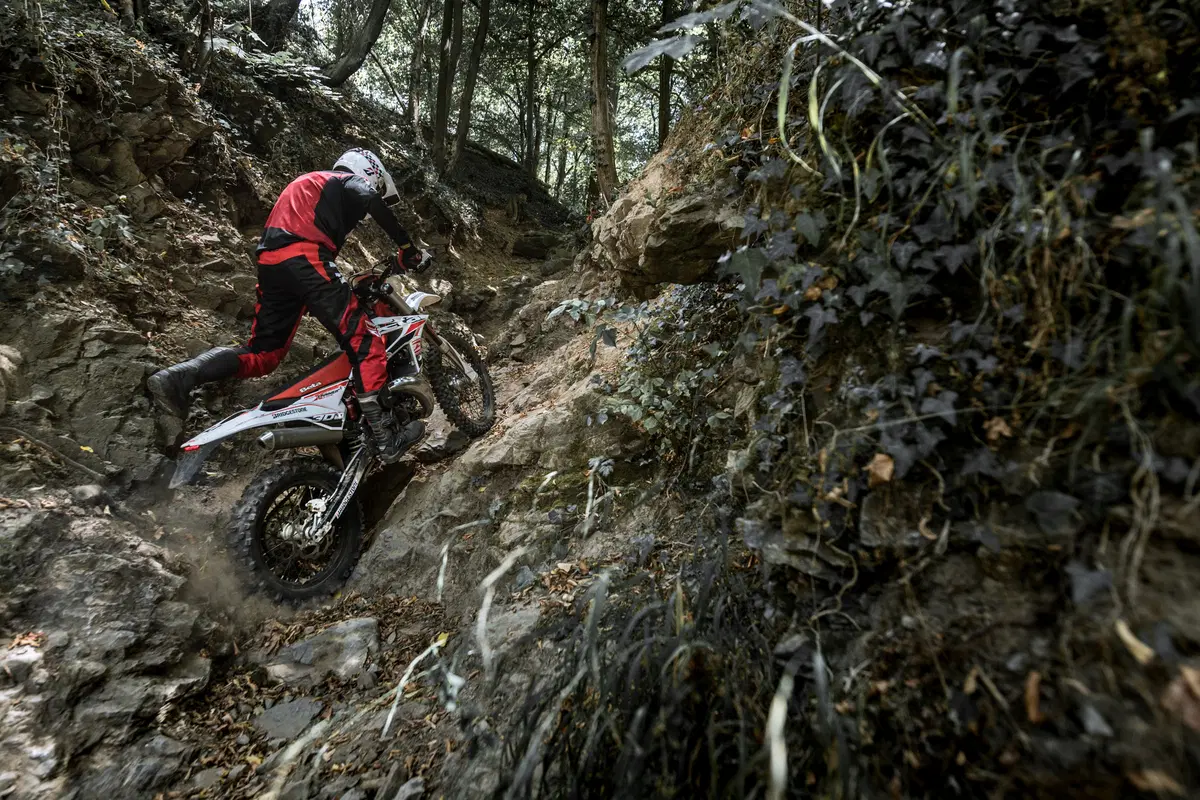 Bridgestone a Intermot con quattro nuovi pneumatici (10)