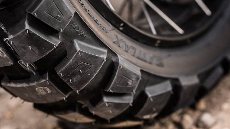 Bridgestone a Intermot con quattro nuovi pneumatici