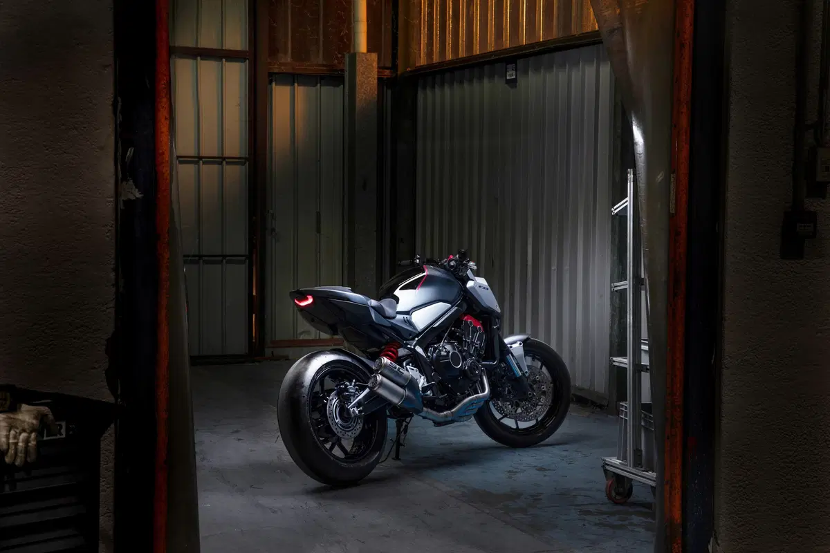 Honda Neo Sport Café 650 Concept. CB650R in arrivo. Nuovi colori per l'Africa Twin (4)
