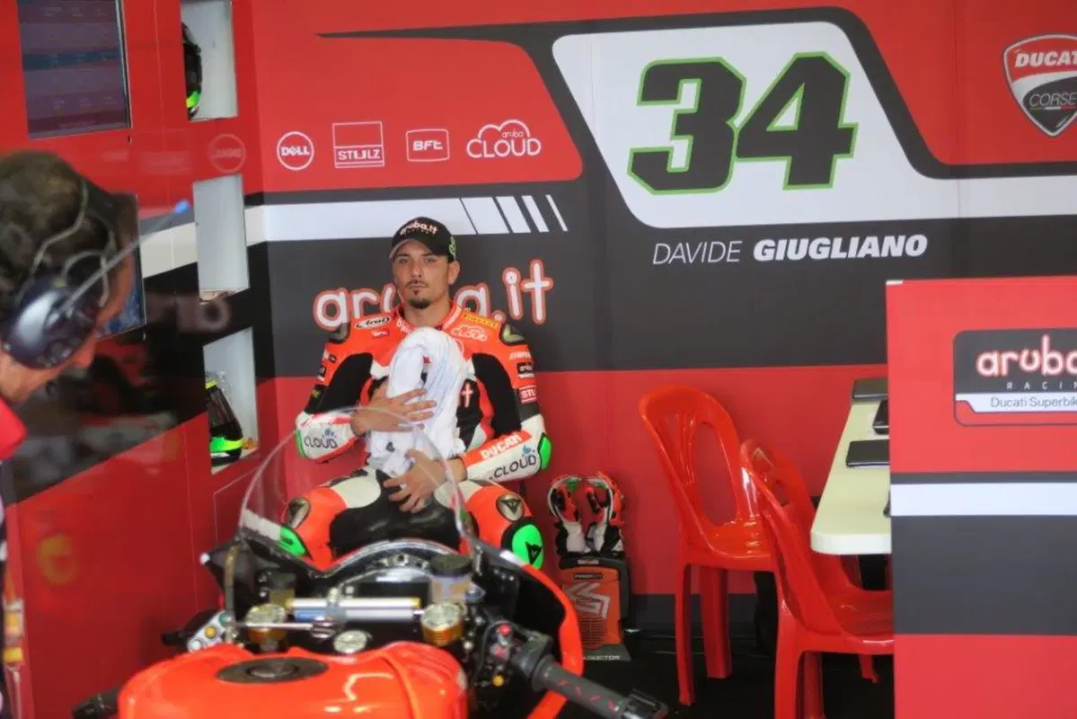 SBK 2016. Le foto dietro le quinte del GP di Thailandia (26)