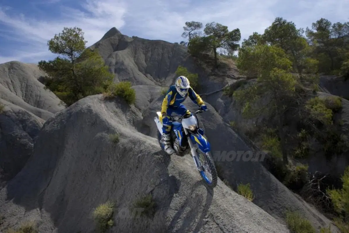 Husaberg TE 250 e 300 2011: arriva il 2 tempi (2)