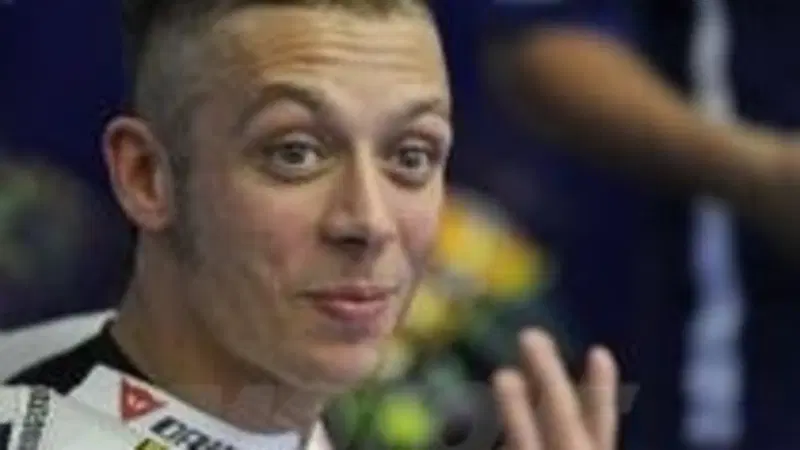 Il Dr. Fischer ha detto "s&igrave;": Rossi corre!