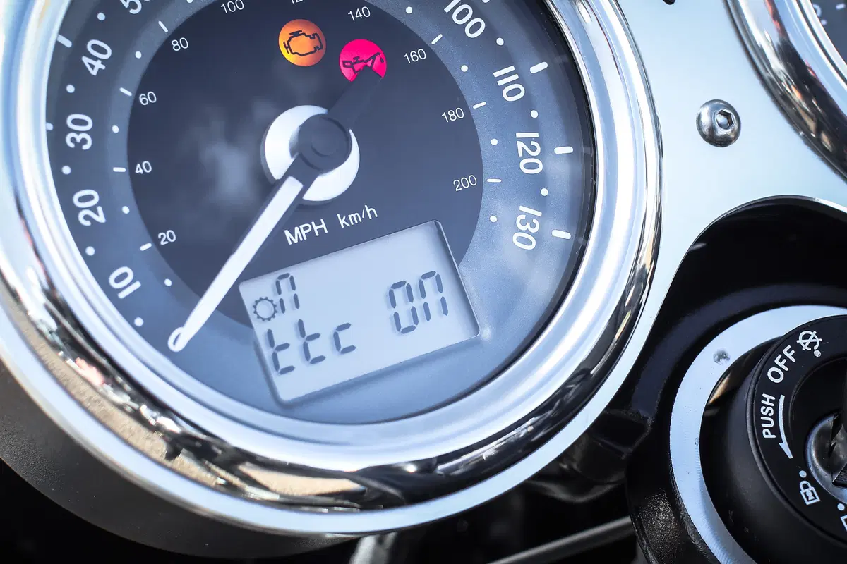 Bonneville T120 Black (26)