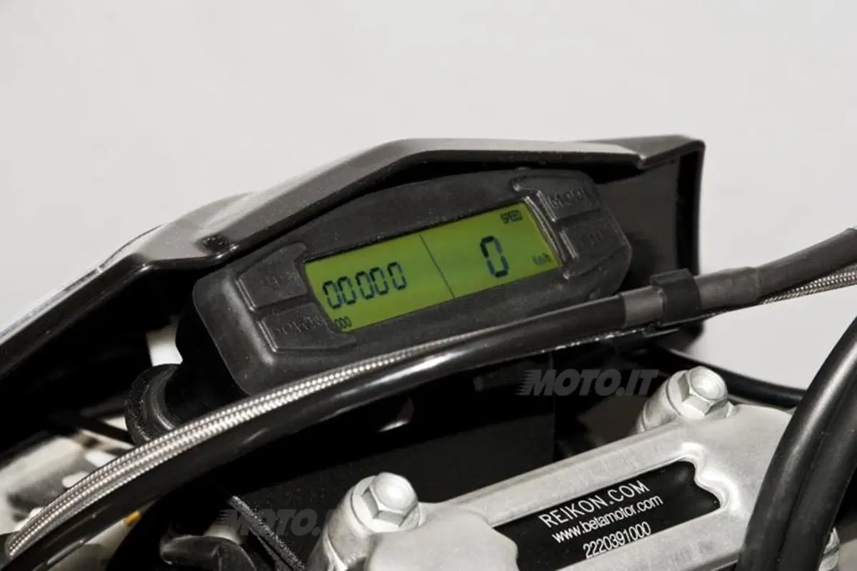 Nuove Beta RR Enduro 400, 450 e 520 4T (3)