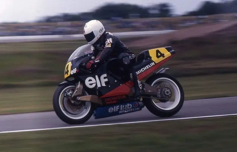 Ron Haslam in sella alla Honda-Elf 500