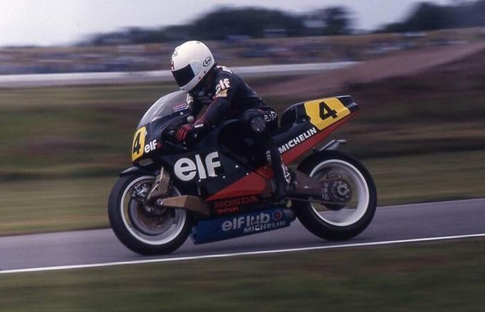 Ron Haslam in sella alla Honda-Elf 500