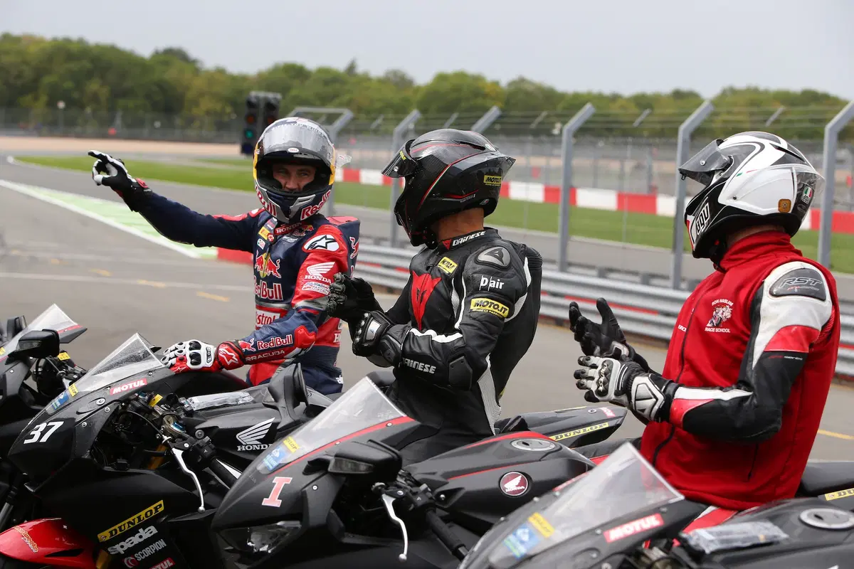 Honda Ron Haslam Race School: una scuola da Mondiale (7)