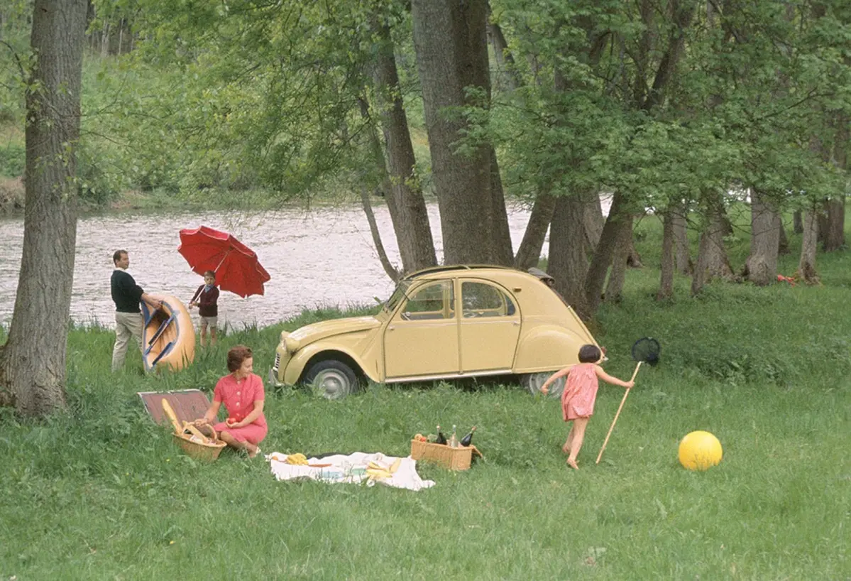 I settant’anni della Citroën 2CV: buon compleanno gioia di vivere
