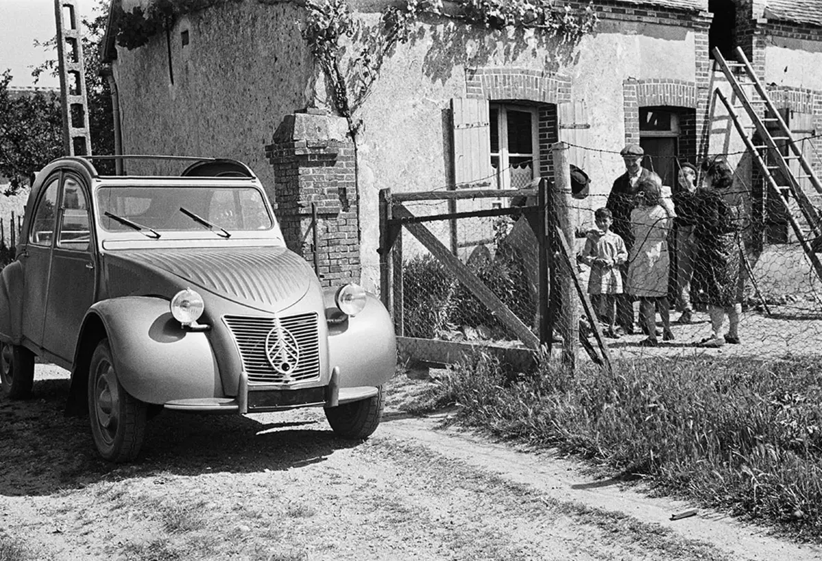 I settant’anni della Citroën 2CV: buon compleanno gioia di vivere (4)