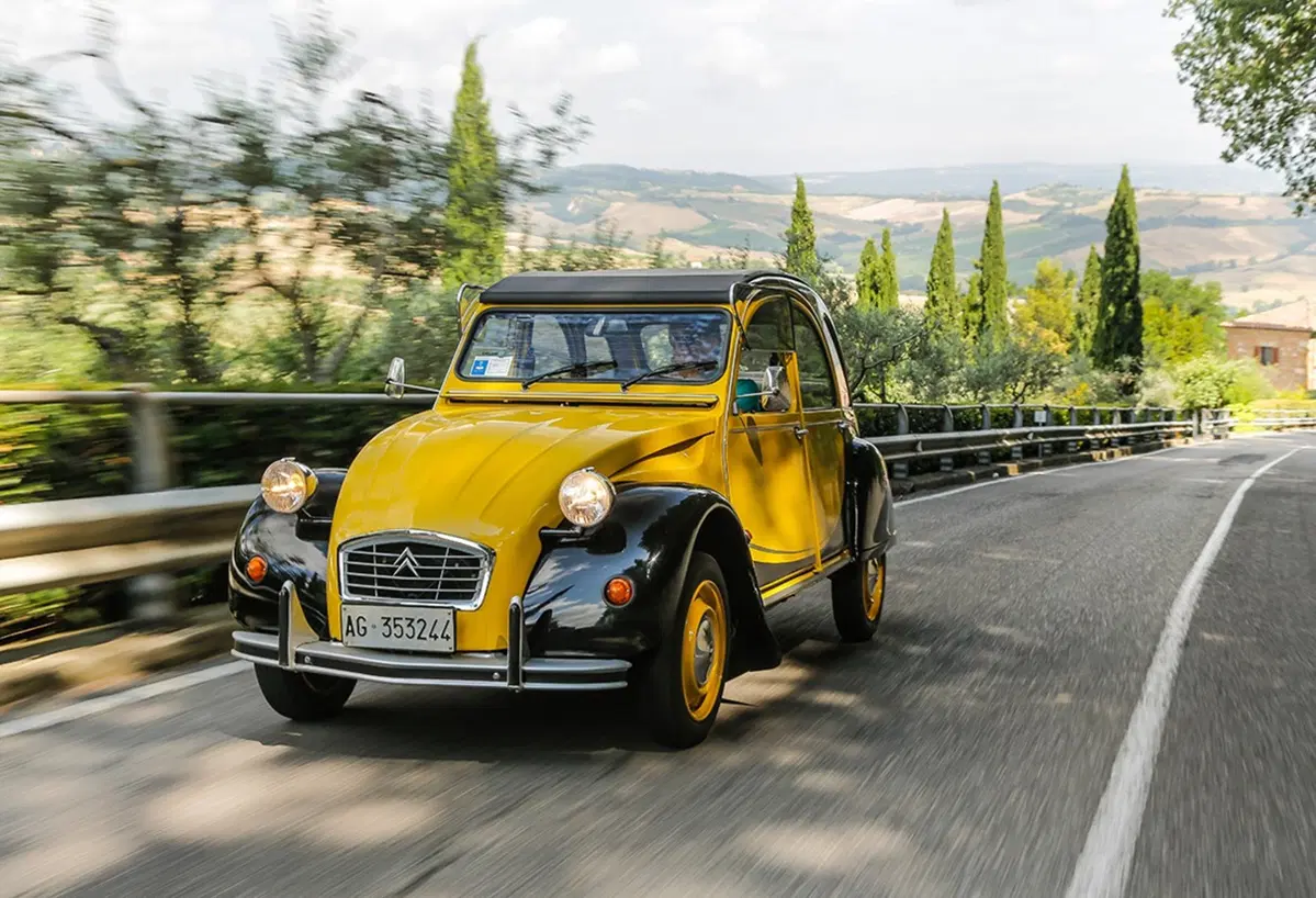 I settant’anni della Citroën 2CV: buon compleanno gioia di vivere (8)