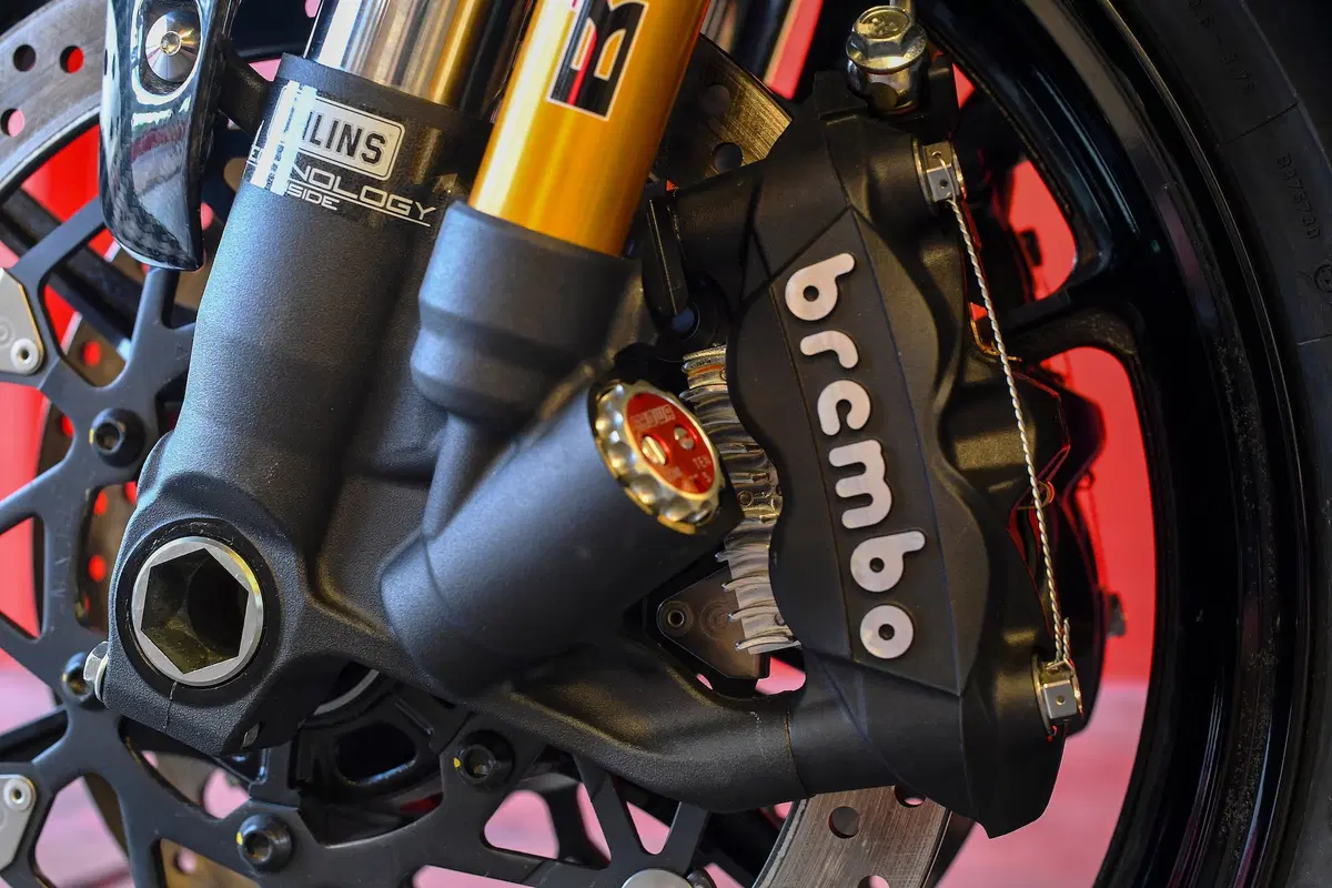 Suzuki GSX-R 1000R Ryuyo (7)