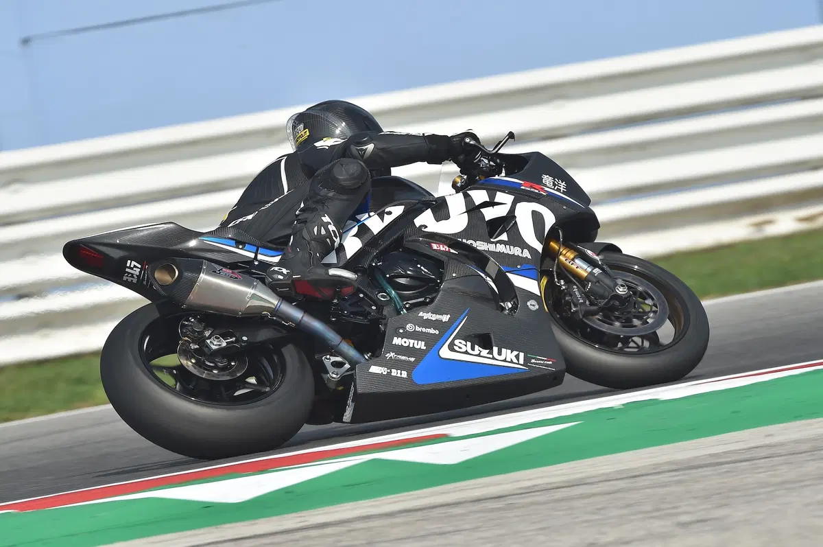 Suzuki GSX-R 1000R Ryuyo (5)
