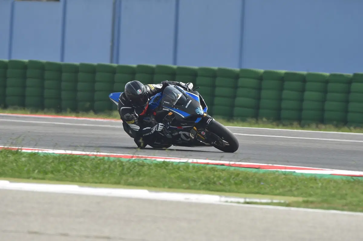 Suzuki GSX-R 1000R Ryuyo (6)
