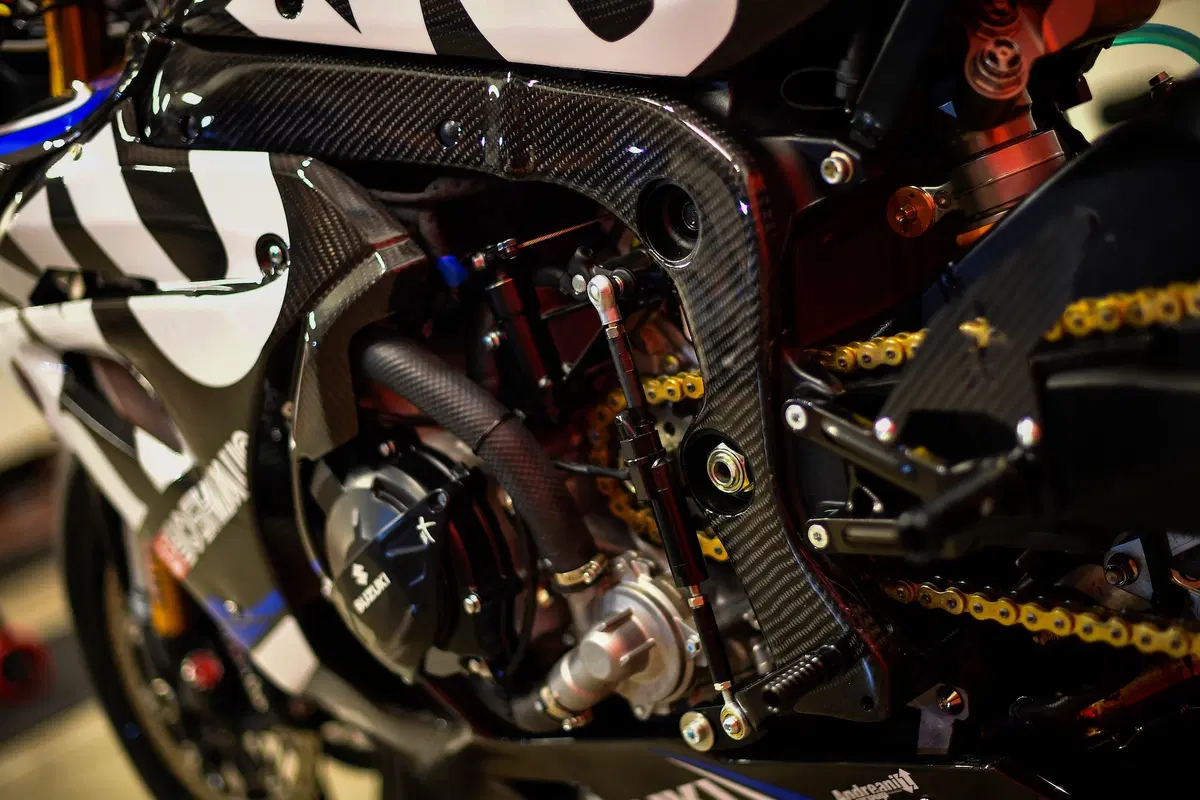Suzuki GSX-R 1000R Ryuyo (18)