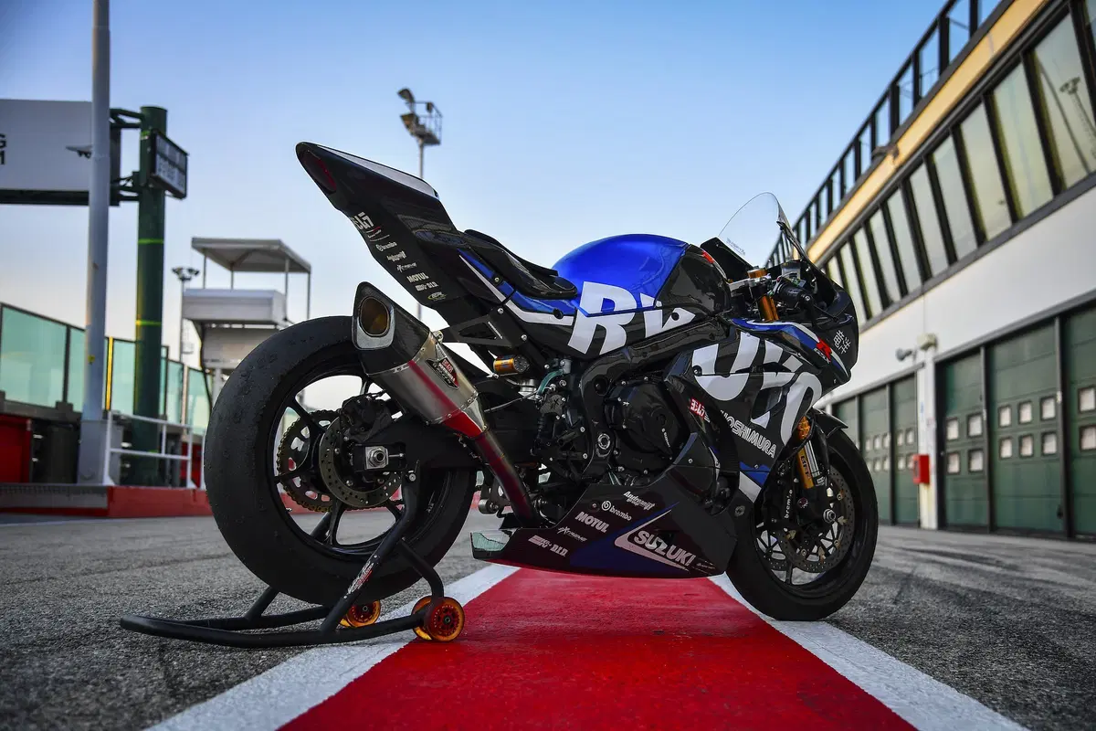 Suzuki GSX-R 1000R Ryuyo (9)