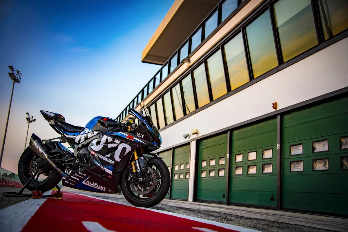 Suzuki GSX-R 1000R Ryuyo (12)