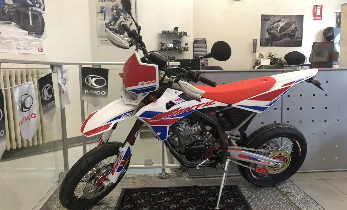 Fantic Motor Motard 125 Casa 4t (2019)