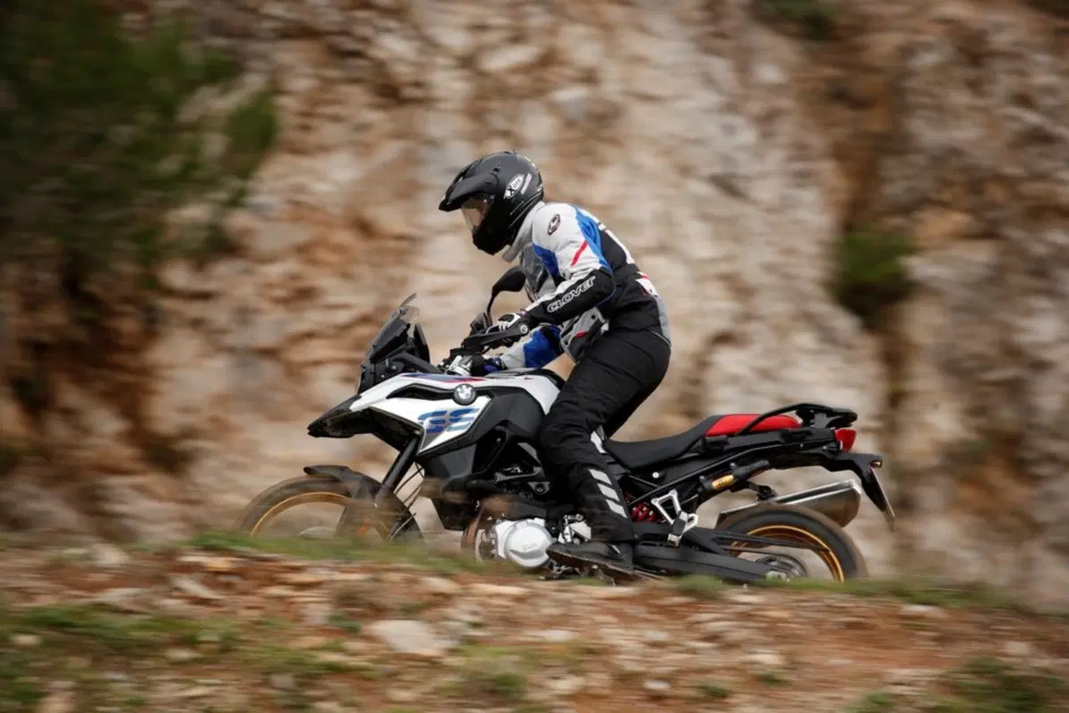 Colazione col Perfetto: BMW F850GS, Honda Africa Twin, Triumph Tiger 800 (3)