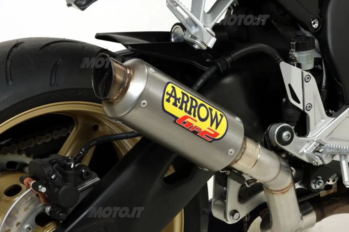 Silenziatori in titanio Arrow GP2 (3)
