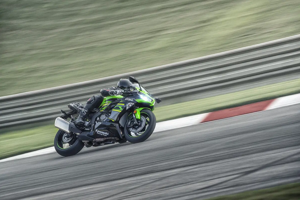 EICMA 2018: Nuova Kawasaki Ninja ZX-6R 2019 (2)