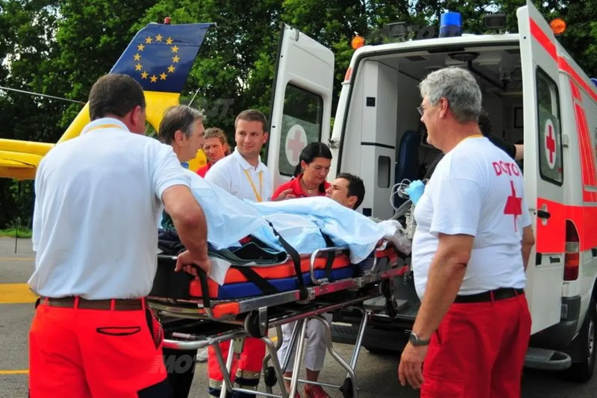 De Puniet: «Ci vorranno 6 settimane ma io farò di tutto per esserci a Brno» (3)