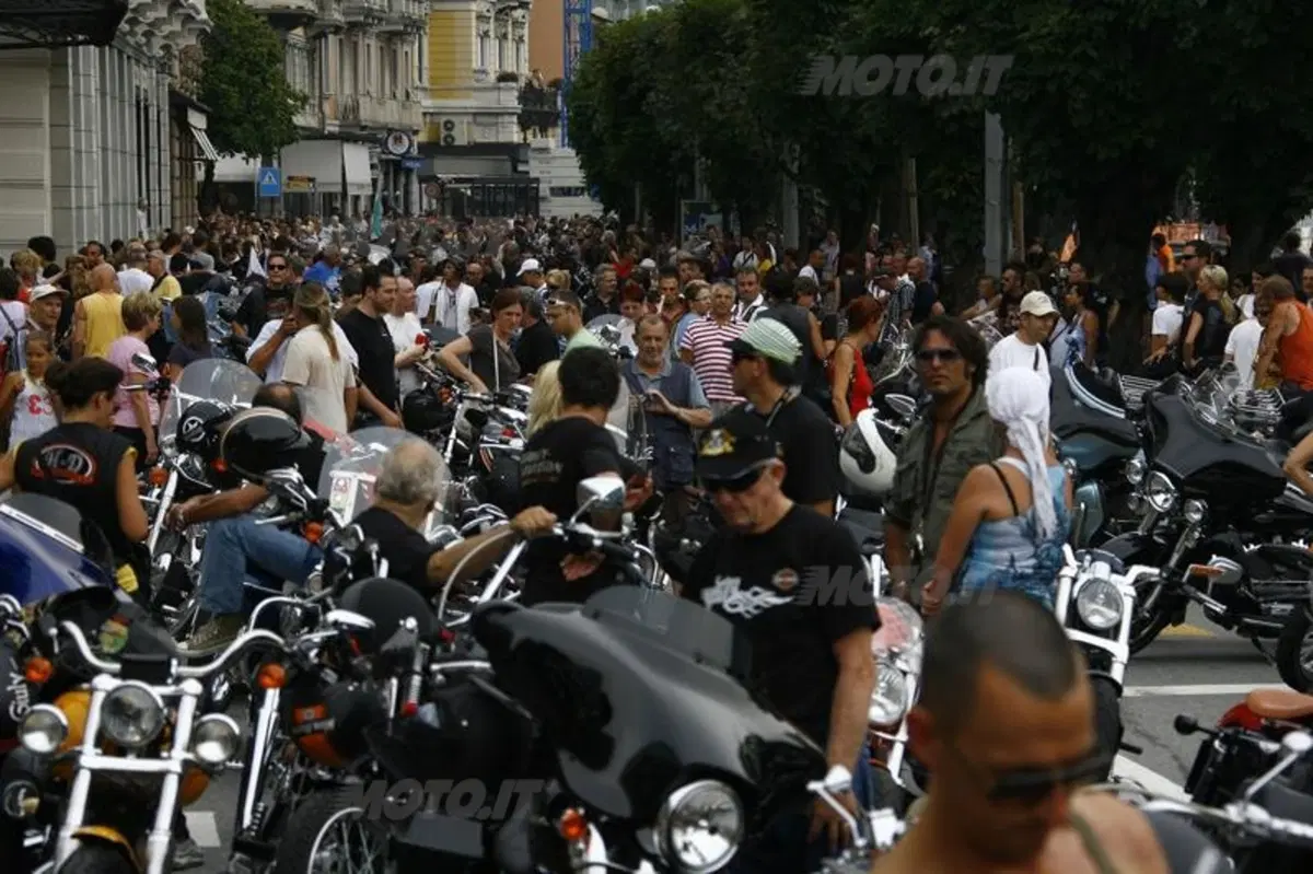 Swiss Harley Days 2010 a Lugano (68)