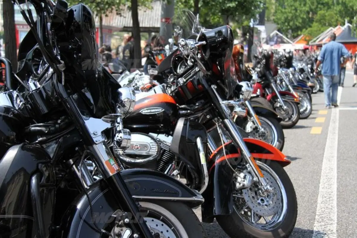 Swiss Harley Days 2010 a Lugano (84)
