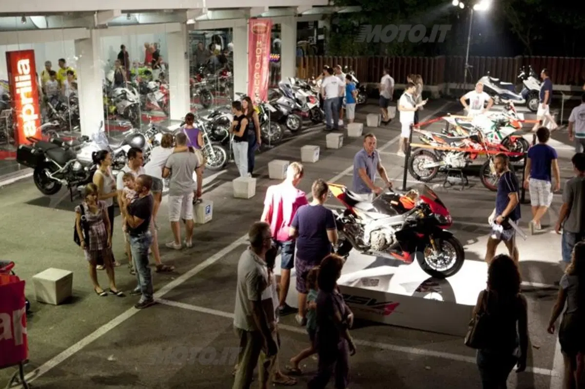 Grande successo della “Notte Aprilia” (5)