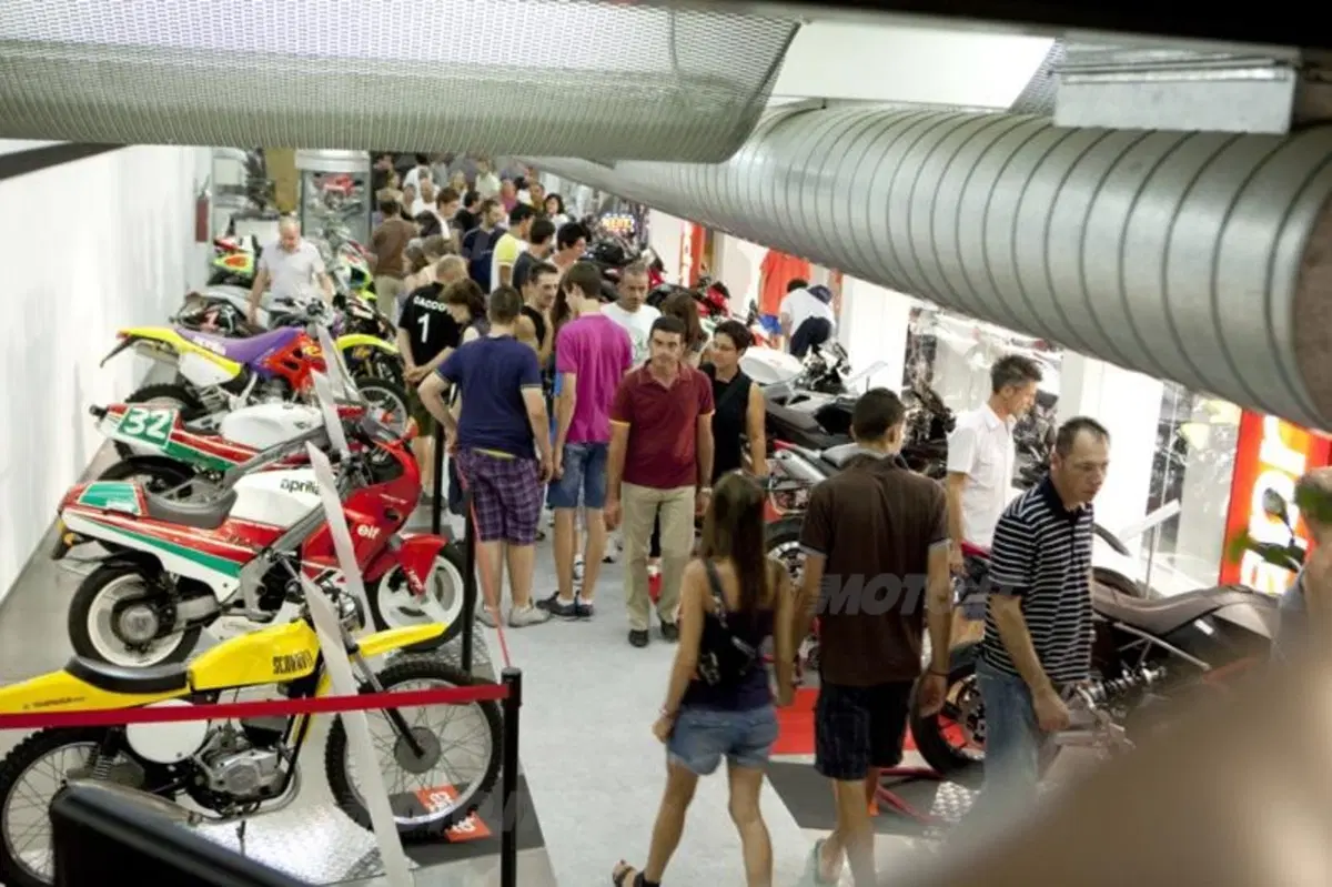 Grande successo della “Notte Aprilia” (6)