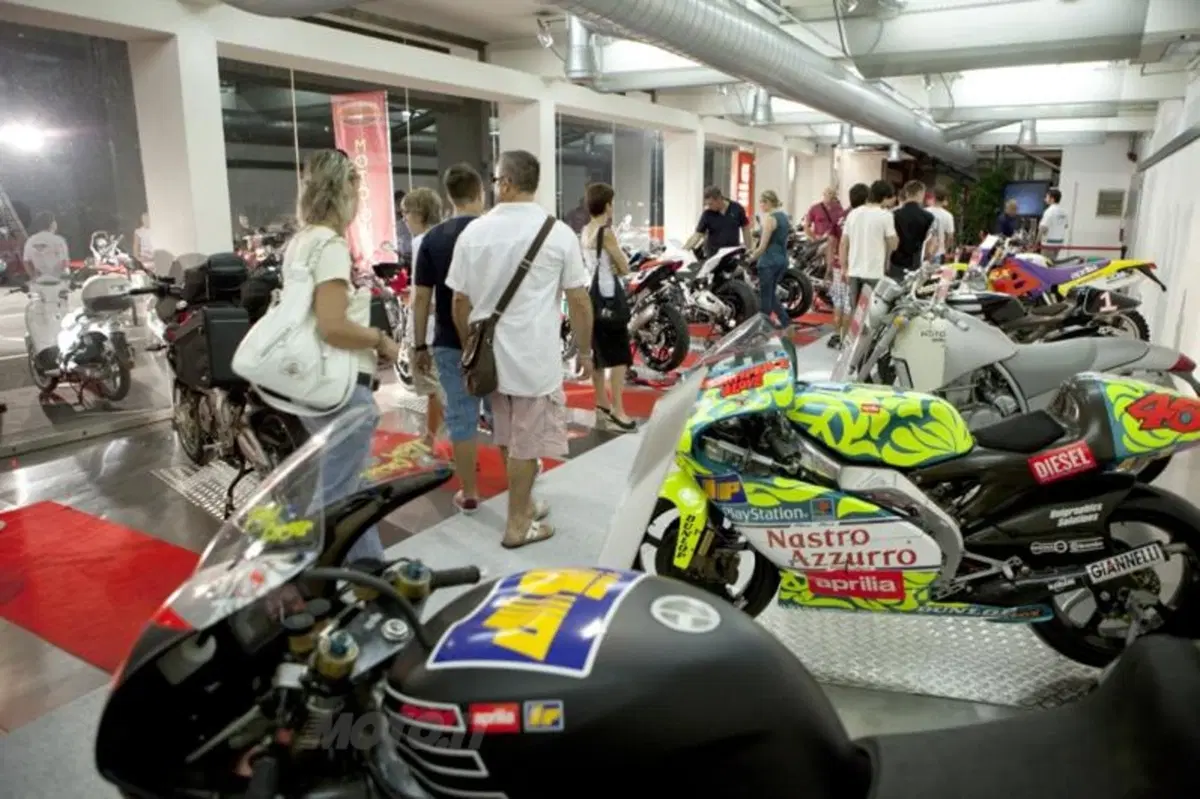 Grande successo della “Notte Aprilia” (11)