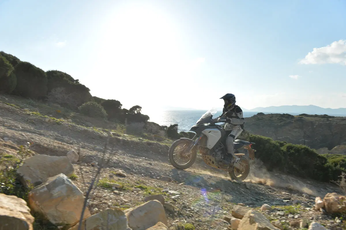 Ducati Multistrada 1200 Enduro (3)