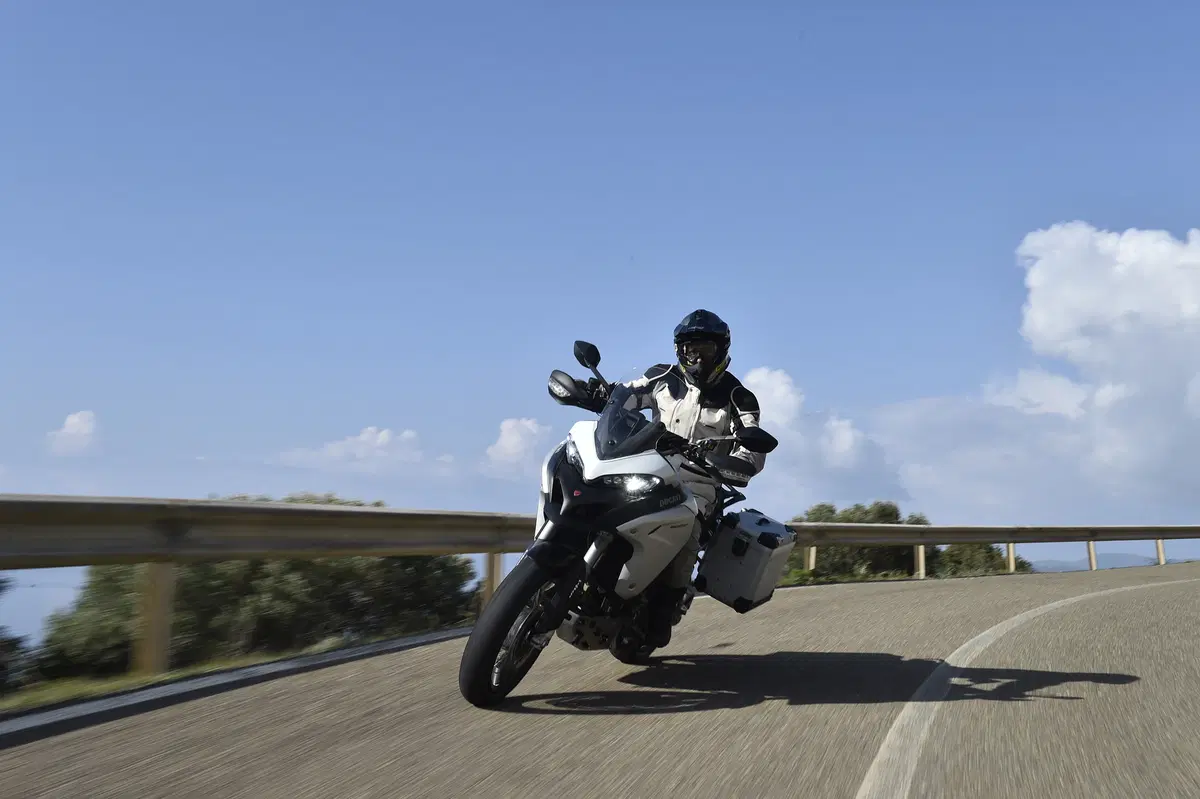 Ducati Multistrada 1200 Enduro (5)