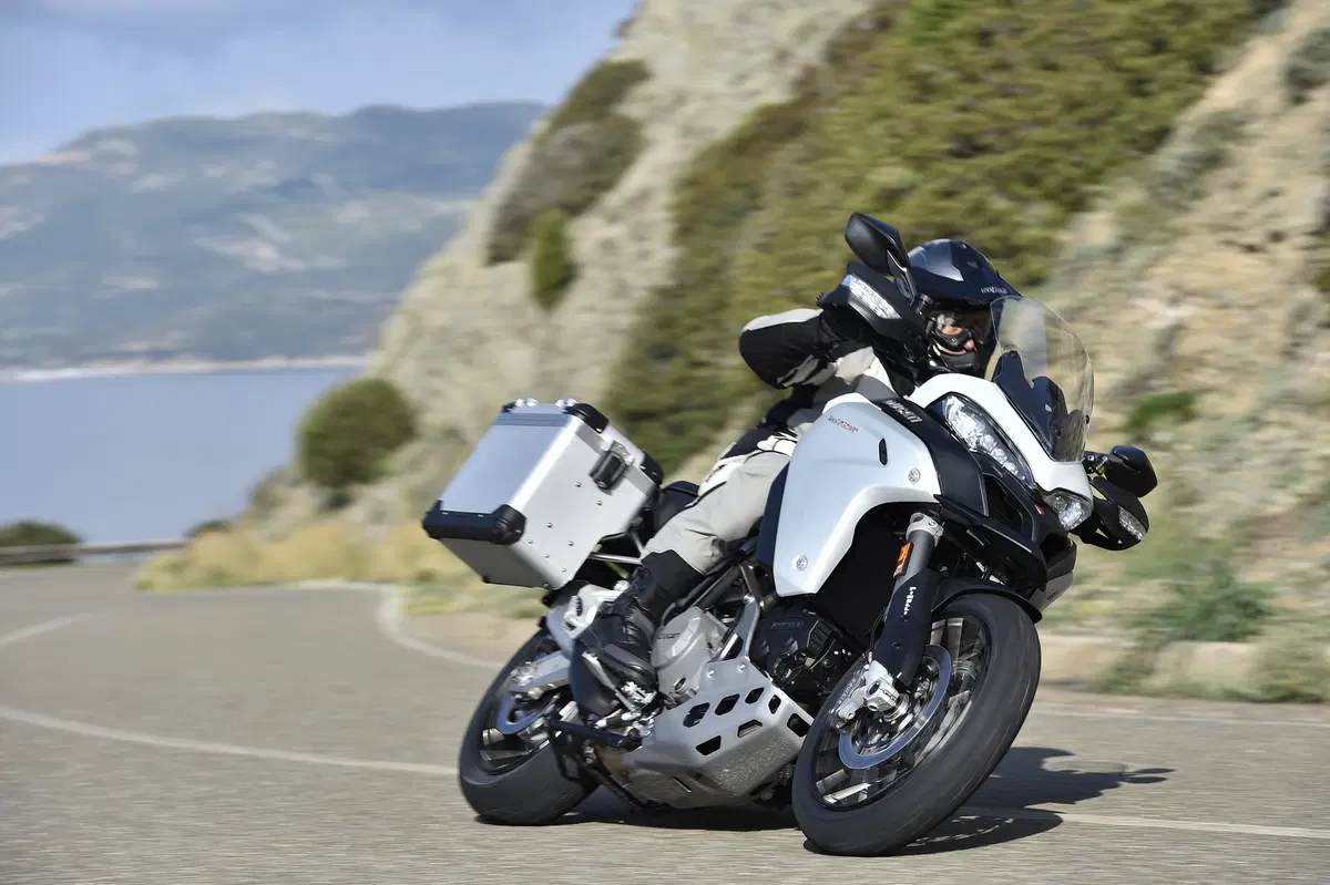 Ducati Multistrada 1200 Enduro (4)