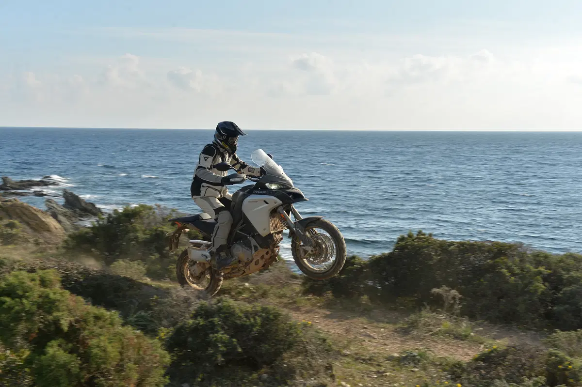 Ducati Multistrada 1200 Enduro (6)
