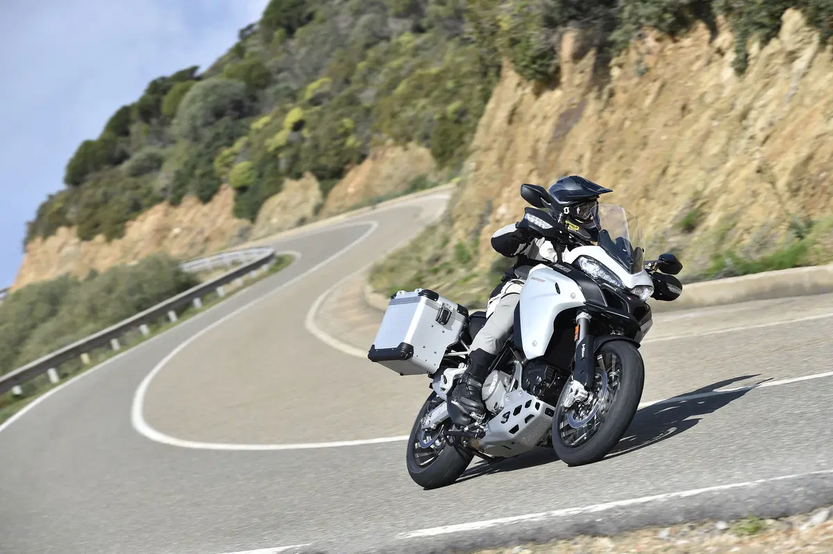 Ducati Multistrada 1200 Enduro (8)